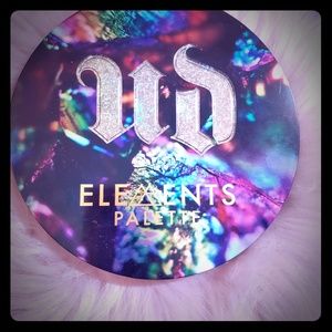 Urban Decay Elements palette